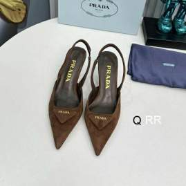 Picture of Prada Shoes _SKUPradasz35-40RR100519227